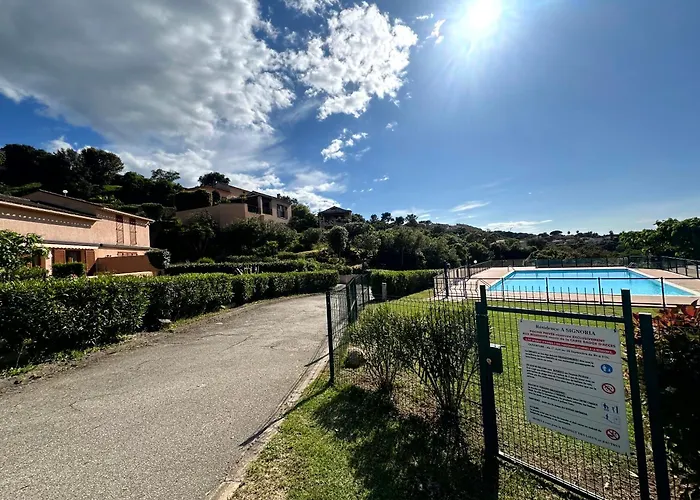 Les Oiseaux De Porticcio *